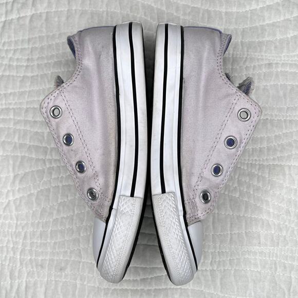 Converse All Star Kids Unisex Sneakers Shoe sz 10 Chuck Taylors Low Top Purple - Picture 4 of 8